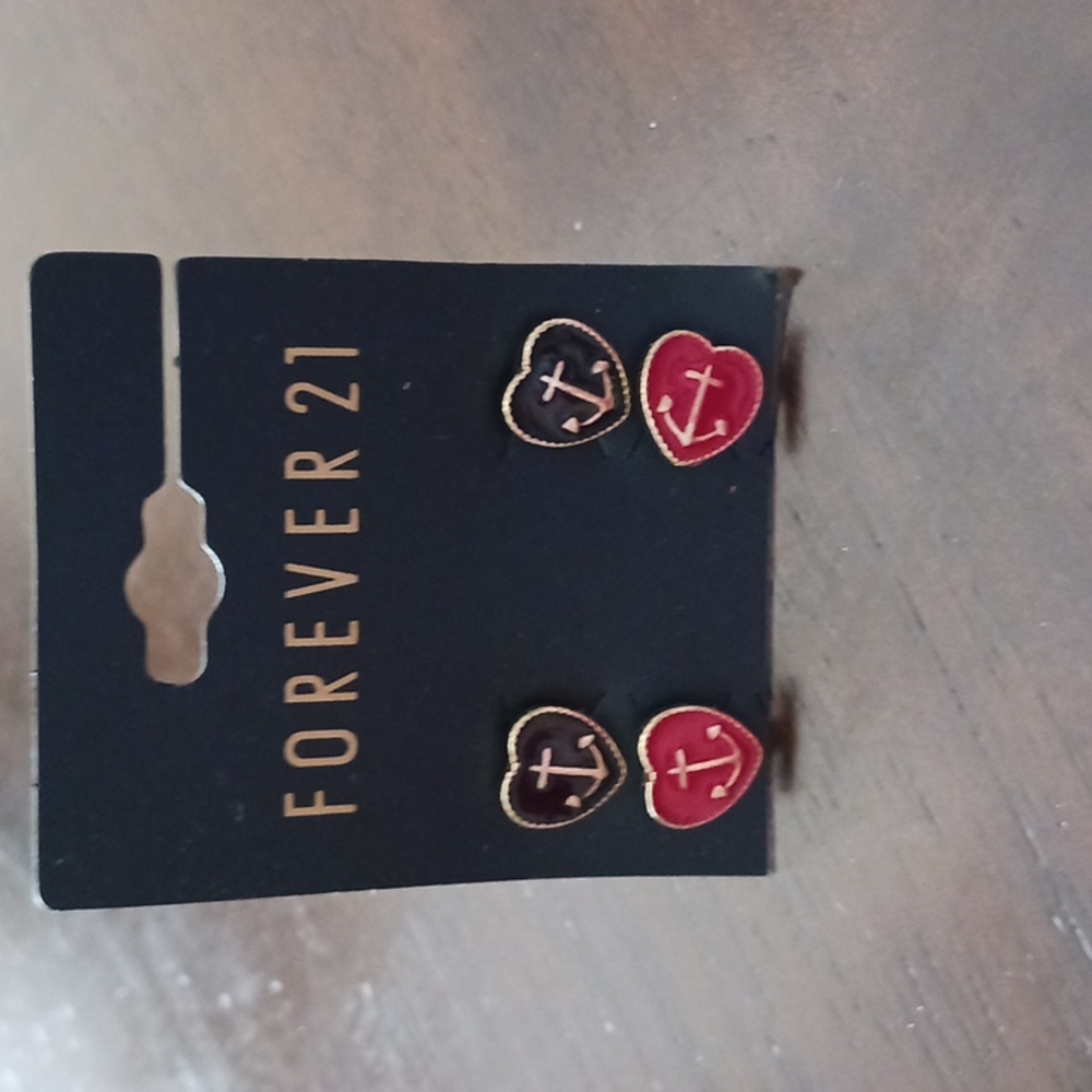 Anchor Earrings 2 pair studs. Free With Purchase!